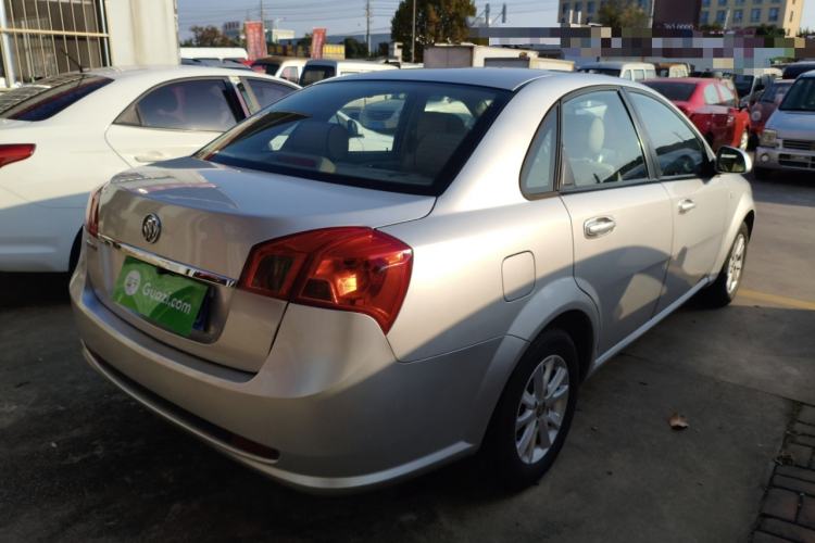 Used Buick Excelle 2015 1.5L Manual Classic Trim
