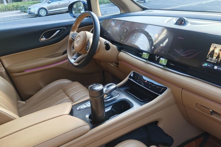 Used VOYAH Dream 2022 Low-Carbon Edition Plus Intelligent Driving Package
