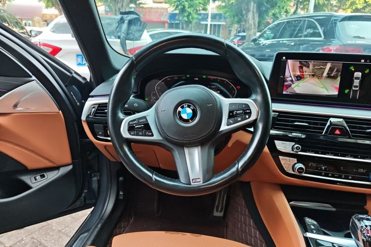 Used BMW 5 Series 2022 Restyled 525i M Sport Package