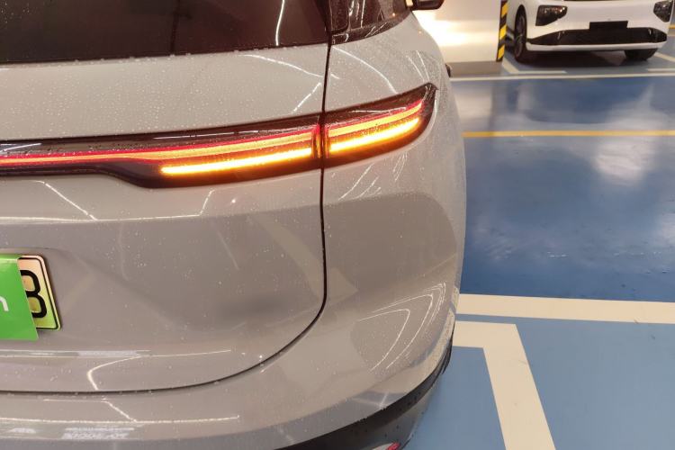 Used Nio ES6 2023 75 kWh
