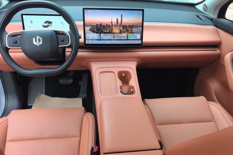 Used Leapmotor C16 2024 Range-Extended 200 Luxury Edition
