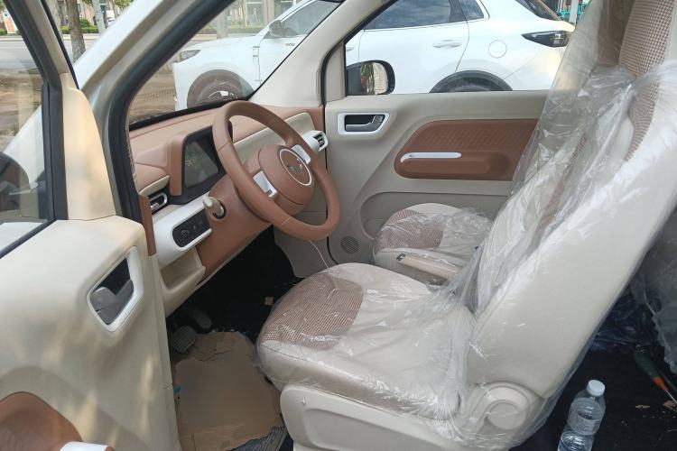 Used Wuling Hongguang MINIEV 2024 3rd Generation 215km Youth Edition