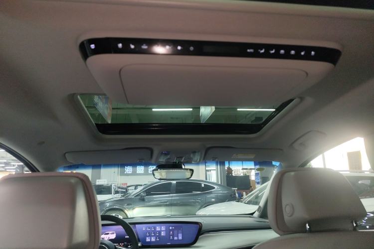 Used Buick GL8 2025 Lu Zun Deluxe Edition
