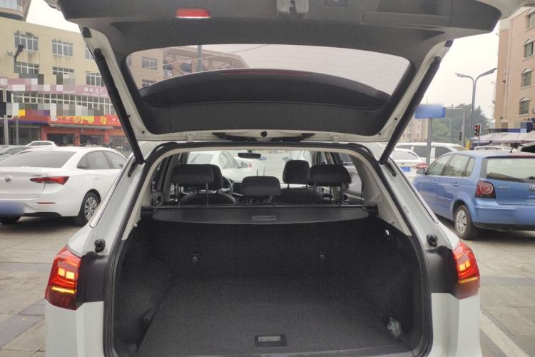 Used Volkswagen Tayron 2022 330TSI Two-Wheel Drive Luxury Smart Connectivity Version
