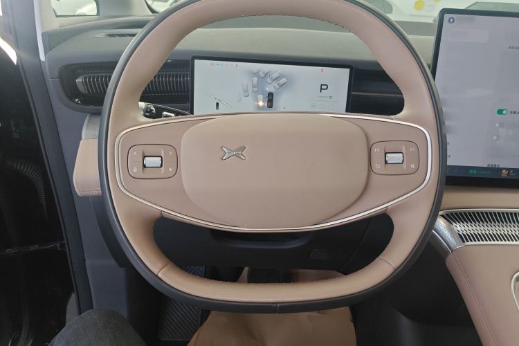 Used XPeng X9 2025 740 Ultra-Long Range Max