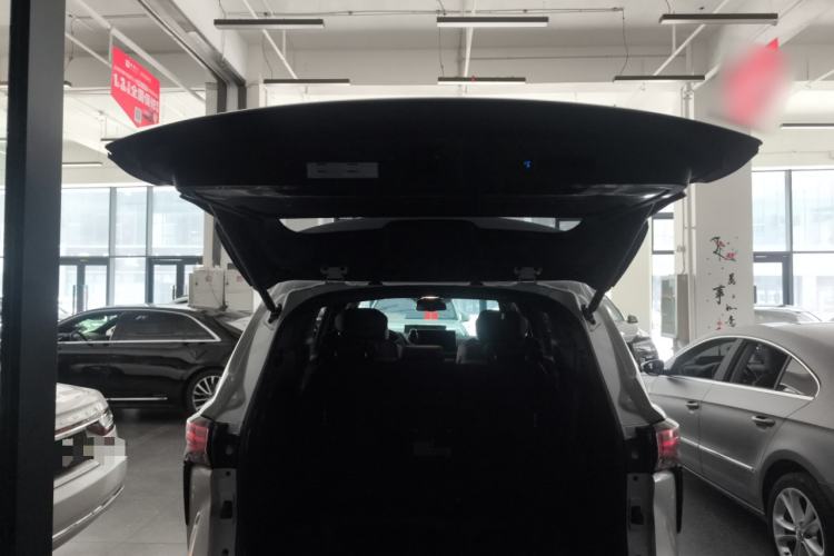 Used Toyota Sienna 2021 2.5L Hybrid Premium Edition
