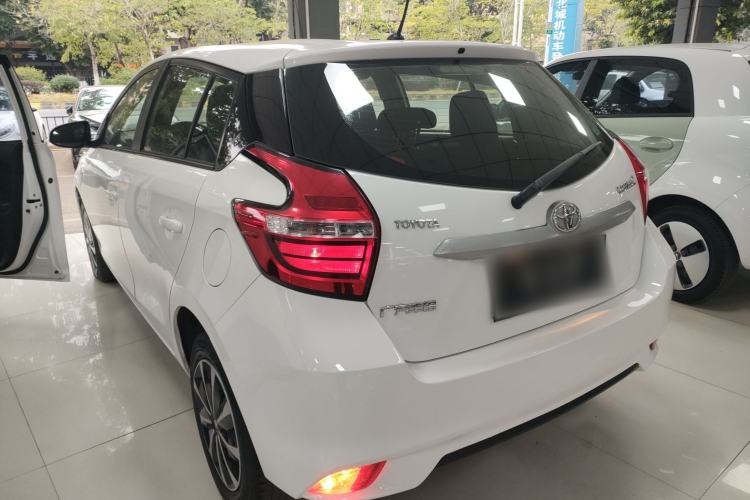 Used Toyota YARiS L 2016 Revised 1.5E CVT Charming Edition