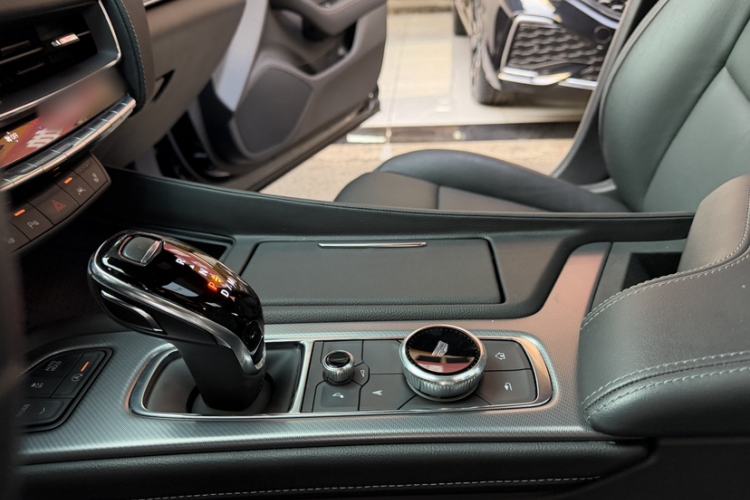 Used Cadillac CT5 2024 28T Luxury Pro Trim