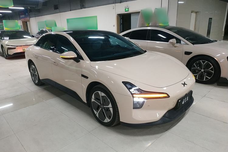 Used XPeng MONA M03 2024 620 with Ultra-Long Range
