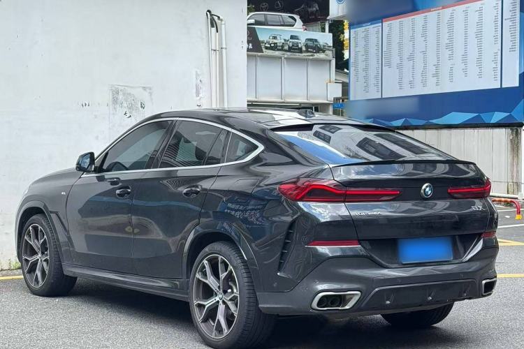 Used BMW X6 2023 xDrive40i M Sport Package