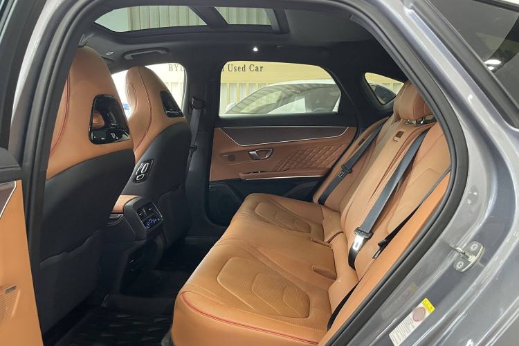 Used BYD Han 2023 EV Champion Edition 610KM All-Wheel-Drive Flagship Model
