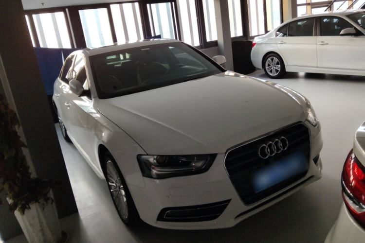 Used Audi A4L 2015 35 TFSI Automatic Comfort Model
