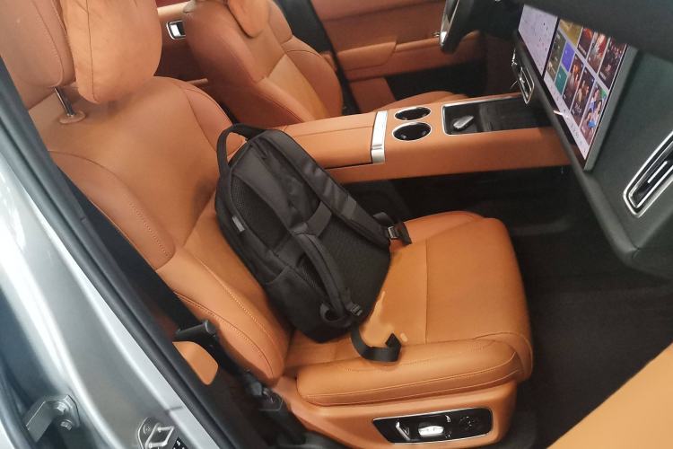 Used Li Auto L8 2023 Pro Model
