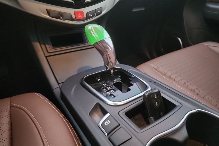 Used BYD S7 2016 2.0T Automatic Prestige Edition
