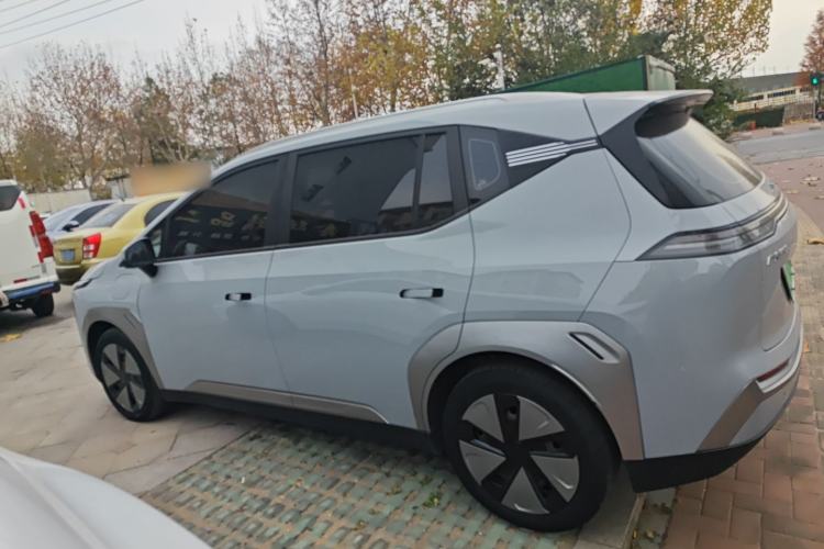 Used AION Y 2023 Younger
