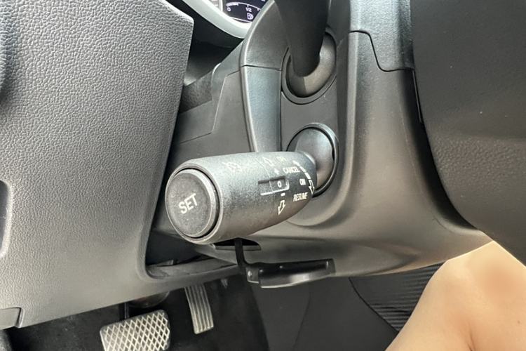 Used MG ZS 2018 1.5L Automatic Luxury Edition China V Standard
