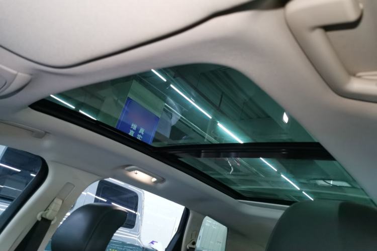 Used Ford Edge 2018 Facelifted EcoBoost 245 Two-Wheel-Drive Platinum Edition 5 Seats China V Emission Standard
