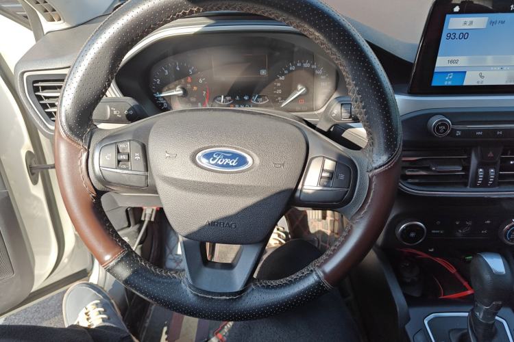 Used Ford Focus 2019 Sedan 1.5L Automatic FENGYUE Model China V Standard
