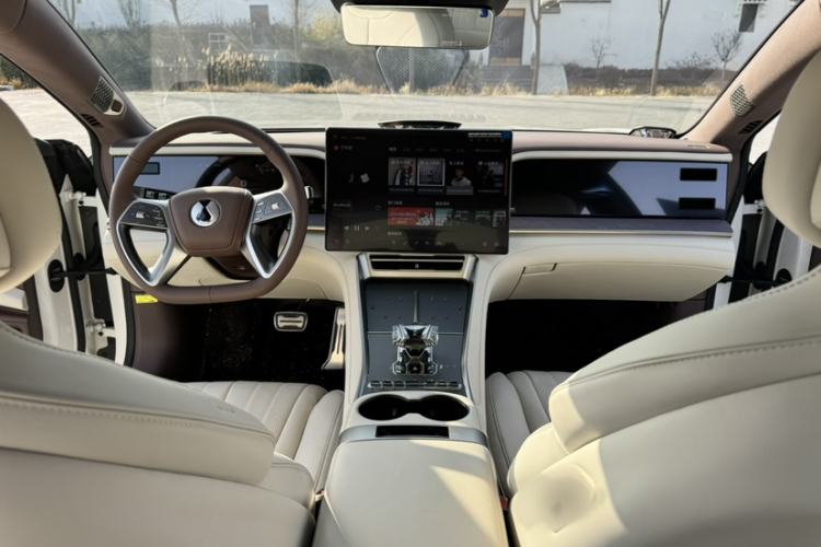 Used Denza Z9GT 2024 1100 Four-Wheel Drive Max Edition