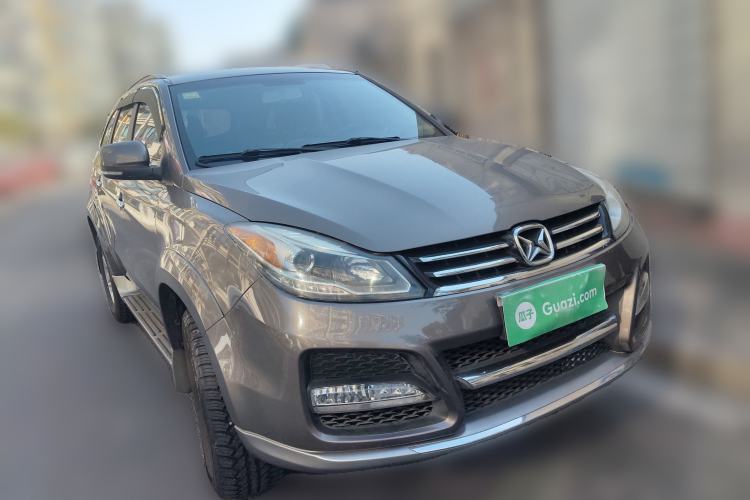 Used JMC Yusheng S350 2013 2.4T Automatic 2WD Diesel Luxury Edition 5 Seats
