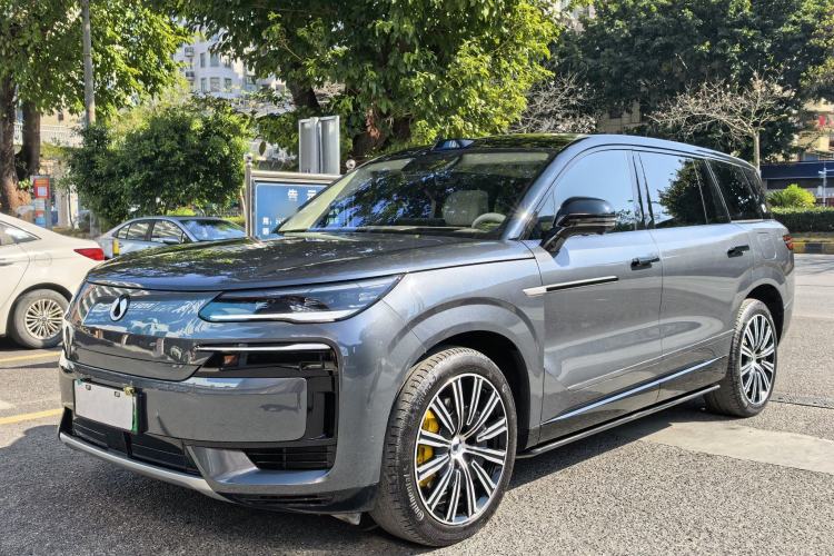 Used Denza N9 2025 Prestige Version