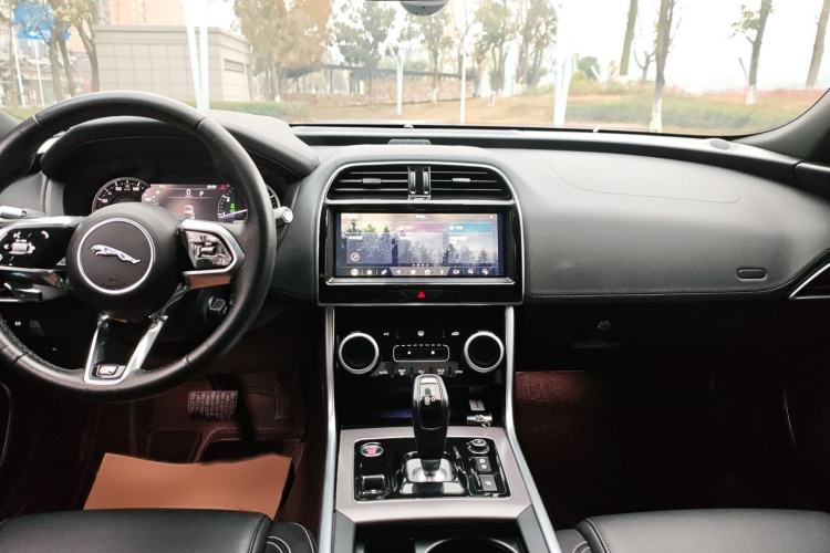 Used Jaguar XEL 2020 2.0T 200 PS R-DYNAMIC S Advanced Sport Edition
