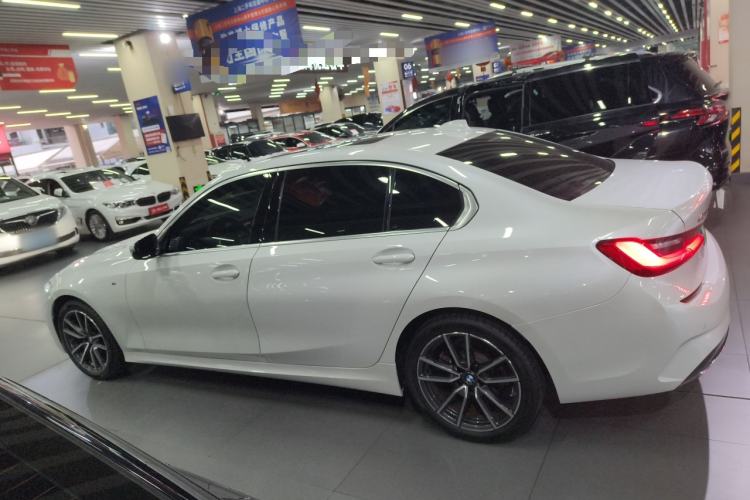 Used BMW 3 Series 2021 Second Facelift 320Li M Sport Package
