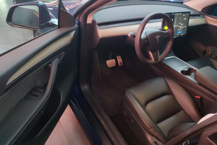 Used Tesla Model Y 2021 Performance High-Performance All-Wheel-Drive Version