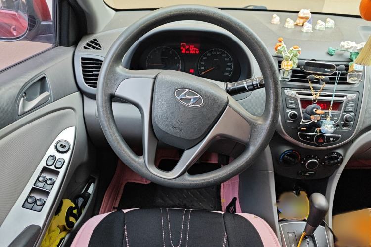 Used Hyundai Verna (older generation) 2014 1.4L Automatic Smart GLS