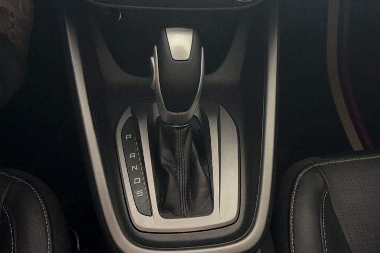 Used Ford Escort 2015 1.5L Automatic Fashion Model