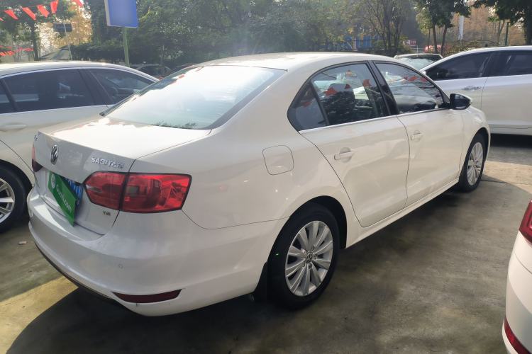 Used Volkswagen Sagitar 2014 Revised Version 1.4TSI Automatic Luxury Edition
