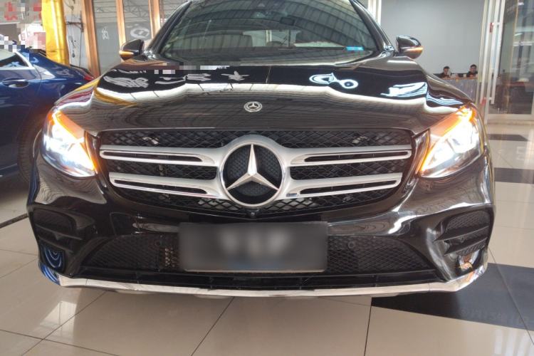 Used Mercedes-Benz GLC 2019 Facelift GLC 260 L 4MATIC Luxury Model
