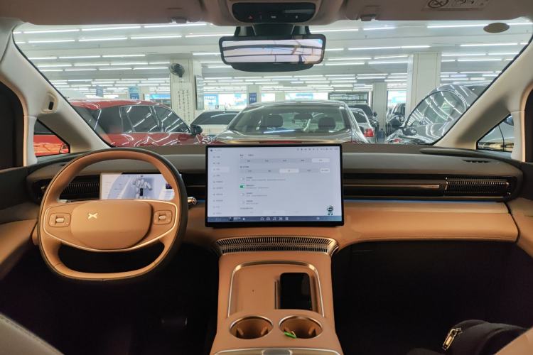 Used XPeng X9 2025 740 Ultra-Long Range Max
