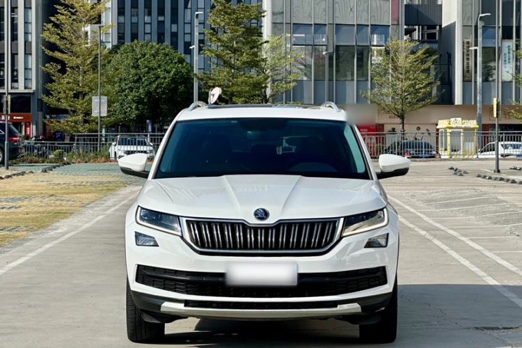 Used Skoda Kodiaq 2019 Facelifted TSI330 7-Seater Two-Wheel-Drive Luxury Enjoyment Edition China VI Standard
