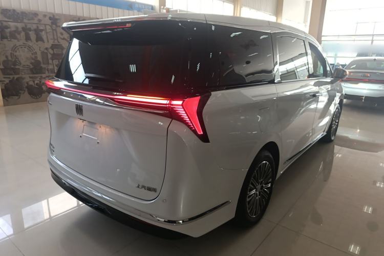 Used Buick GL8 New Energy 2024 Lu Zun Deluxe Edition 7-Seater
