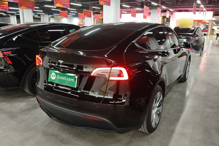 Used Tesla Model Y 2022 Rear-Wheel-Drive Version