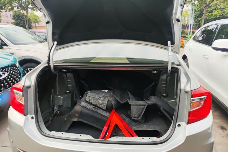 Used Honda Crider 2013 1.8L automatic comfort version