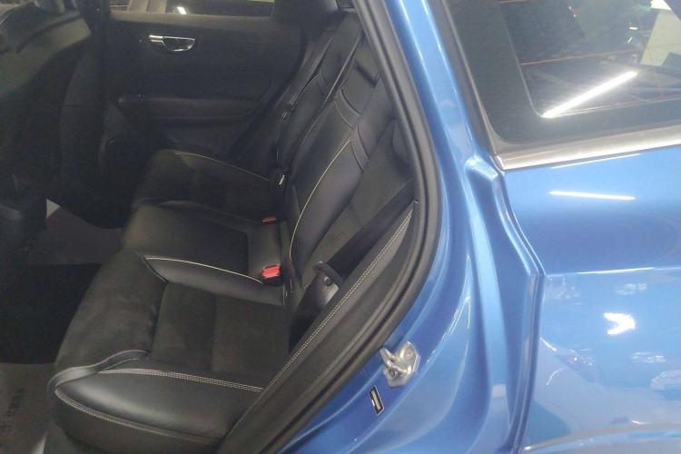 Used Volvo XC60 2019 T5 4x4 Zhiyuan Sport Edition China V Standard
