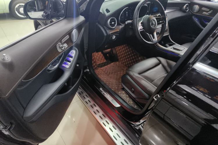 Used Mercedes-Benz GLC 2020 GLC 300 L 4MATIC Luxury Model