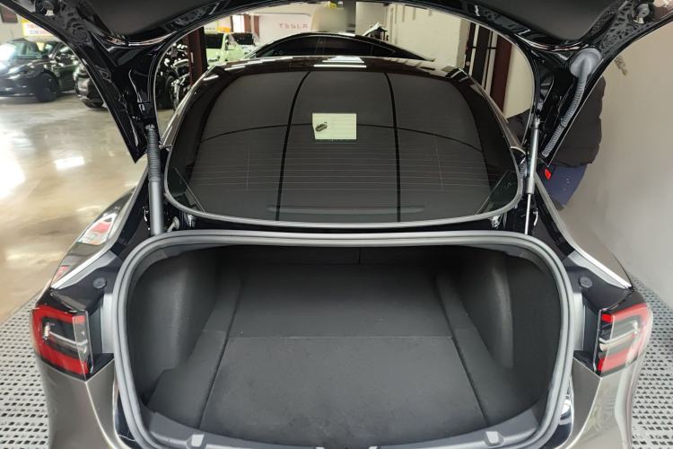 Used Tesla Model 3 2022 Rear-Wheel-Drive Version