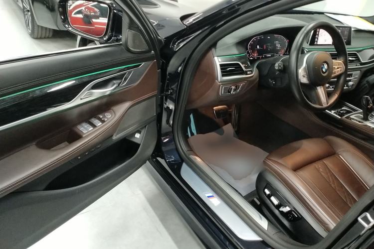 Used BMW 7 Series 2021 730Li M Sport Package

