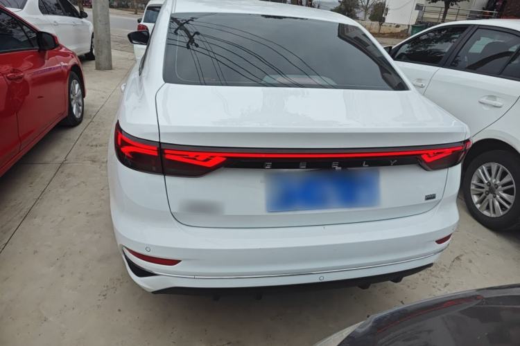 Used Geely Auto Emgrand 2023 4th Generation Champion Edition 1.5L CVT Prestige Model
