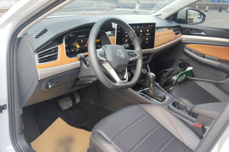 Used Volkswagen Bora 2024 280TSI DSG Comfort Edition
