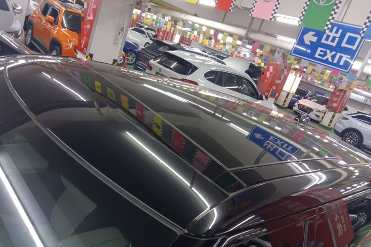 Used Land Rover Range Rover Evoque 2021 Range Rover Velar L 249PS R-Dynamic First Edition
