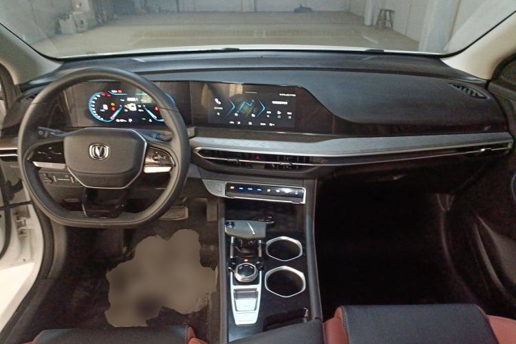 Used Changan Eado 2024 PLUS Blue Whale NE 1.4T GDI DCT High-Energy Edition
