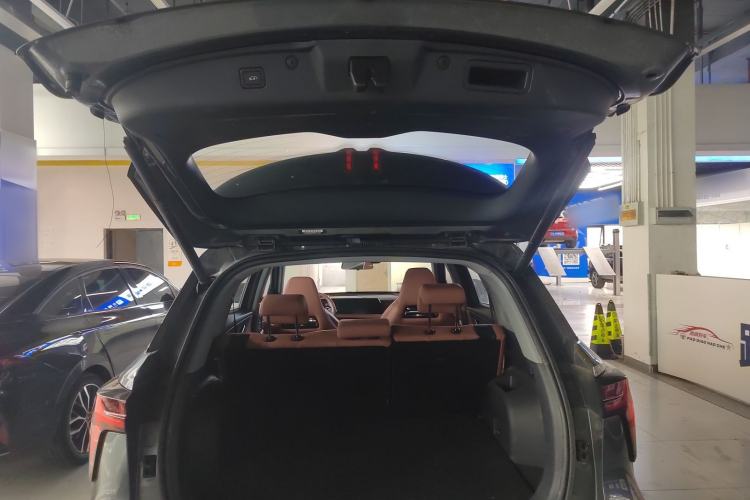 Used Changan CS75 PLUS 2023 3rd Generation 1.5T Automatic Pilot Model
