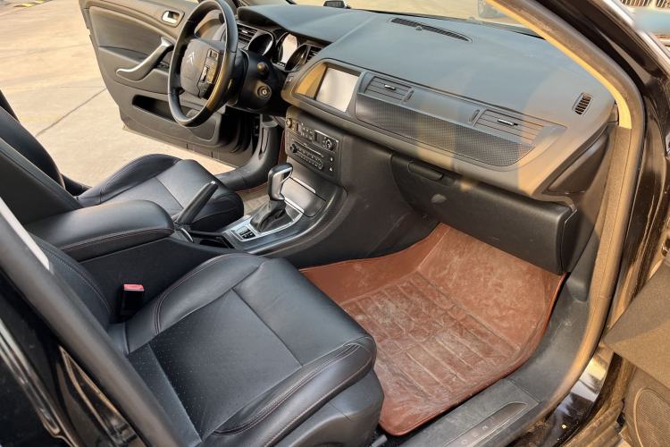 Used Citroen C5 2014 1.6T Automatic Luxury Model
