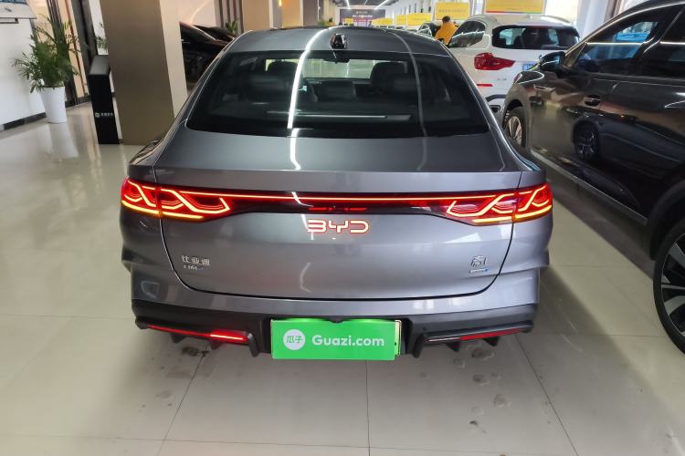 Used BYD Qin L 2025 DM-i Smart Drive 120KM Superior Model
