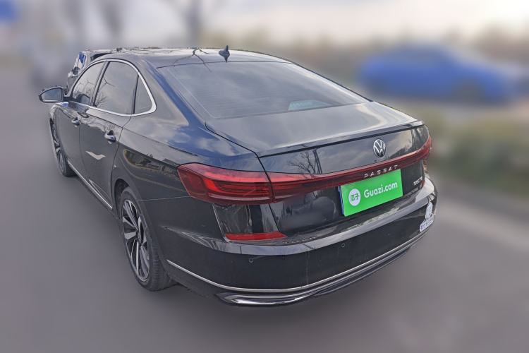 Used Volkswagen Passat 2024 330TSI Elite Edition
