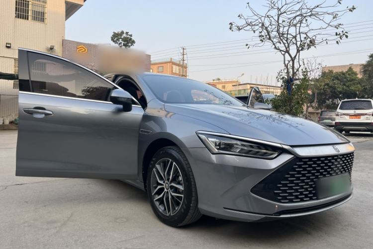 Used BYD Qin PLUS 2021 DM-i 120KM Prestige Model
